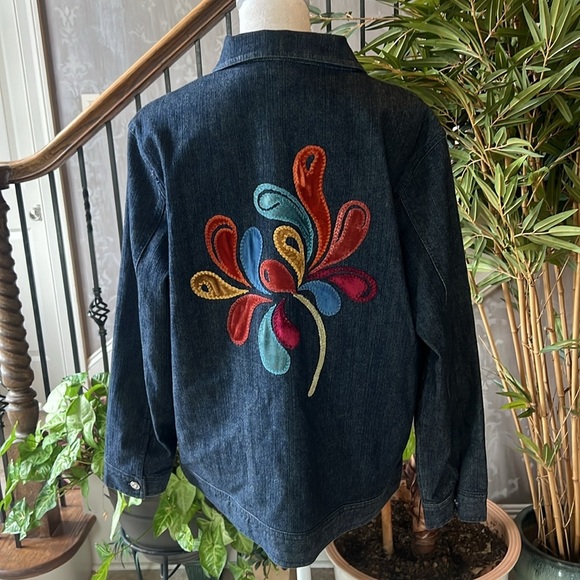 iOS Embellish ladies denim jacket. large. NWOT. Never. Worn. Perfect condition - Picture 12 of 16